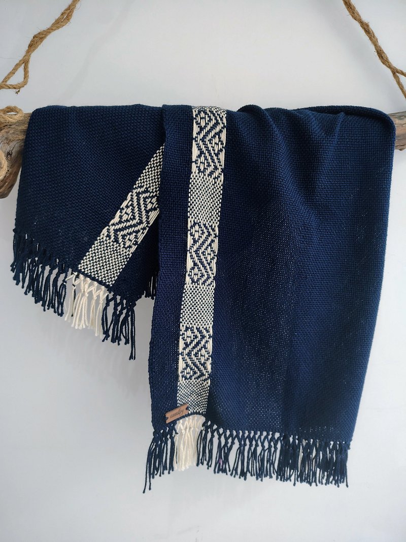 Pashminas tejidas en telar Lafquen artesanales